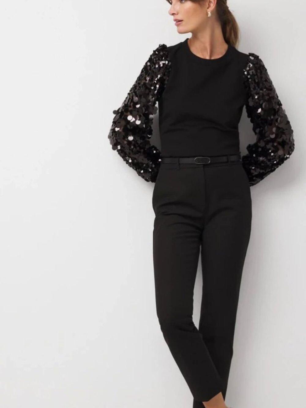 new WHITE HOUSE BLACK MARKET sequin blouson sleeve sweater top m - Picture 3 of 3